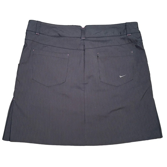 LADIES NIKE GOLF STRIPED SKIRT/SKORT WITH INNER SZ 12 - Picture 2 of 6